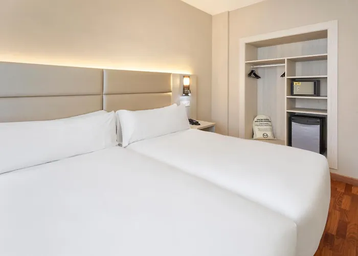 Royal 酒店 萨拉戈萨